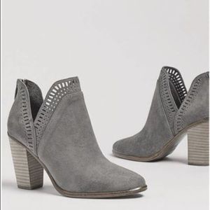 New in Box Vince Camuto Filiana Split Shaft Bootie